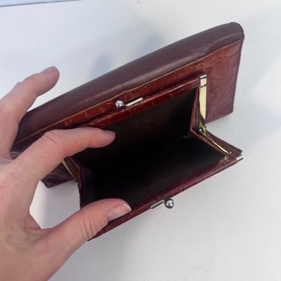 Anne Klein St Thomas Wallet Faux Croc Leather Brown Kiss Lock Change Purse - Picture 4 of 7